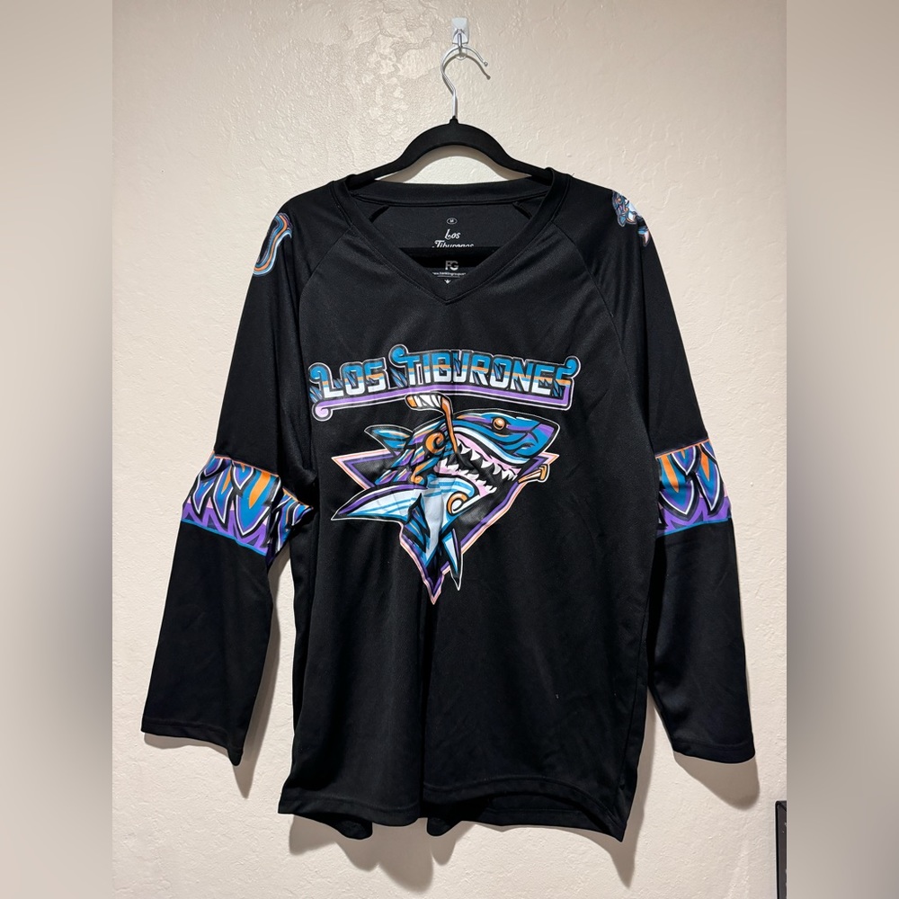 NHL Sharks - Los Tiburones Shirt - M (Unisex)